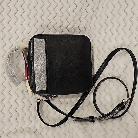 NWT Kate Spade DAISY VANITY CASE CROSSBODY - Picture 1 of 7